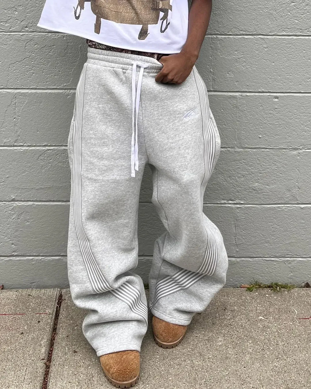 Loose Wide-Leg Drawstring Pants – Streetwear Jogger Style
