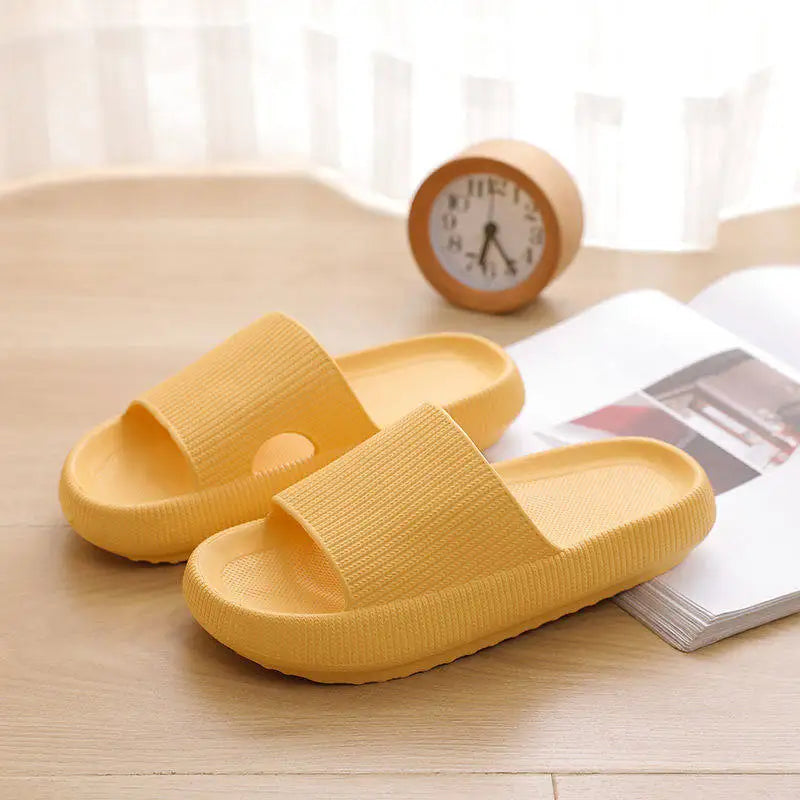 Women Thick Platform Cloud Slippers Indoor Home Eva Soft Sole Pillow Slides Sandals Woman 2025 Summer Non Slip Beach Flip Flops