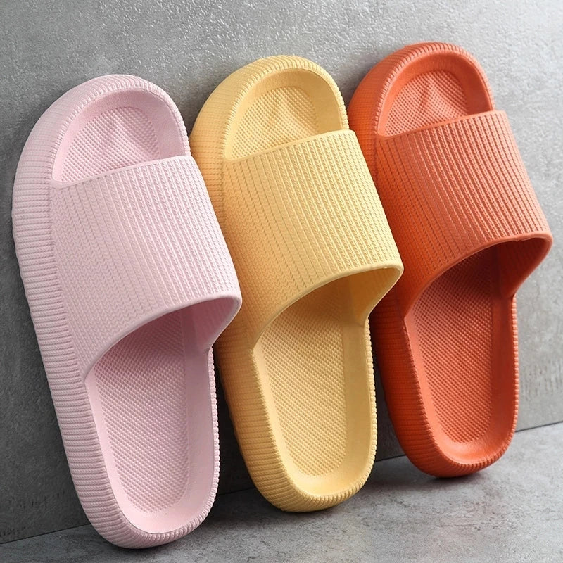 Women Thick Platform Cloud Slippers Indoor Home Eva Soft Sole Pillow Slides Sandals Woman 2025 Summer Non Slip Beach Flip Flops