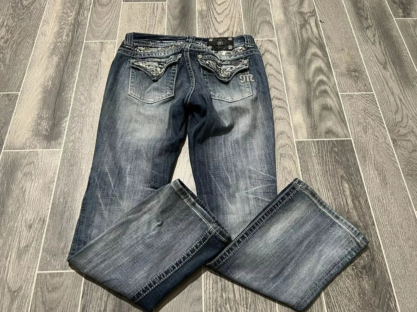 Blue Flared Jeans for Women Distressed Denim Bootcut Pants Tapered Casual Chic Vintage Style Everyday Wear with Decor Details