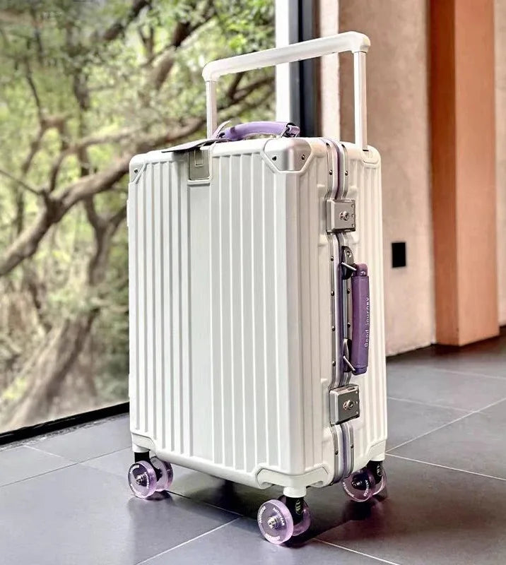 Aluminum Frame Wide Handlebar Rolling Luggage with Colorful Silent Spinner Wheels and TSA Lock Large Capacity Trolley Suitcase