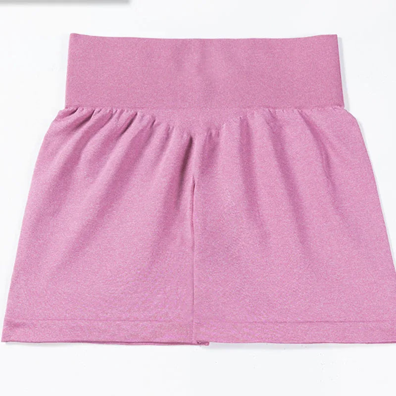 Dozw Seamless Soft Shorts — High-Waist Yoga & Fitness Wear for Women