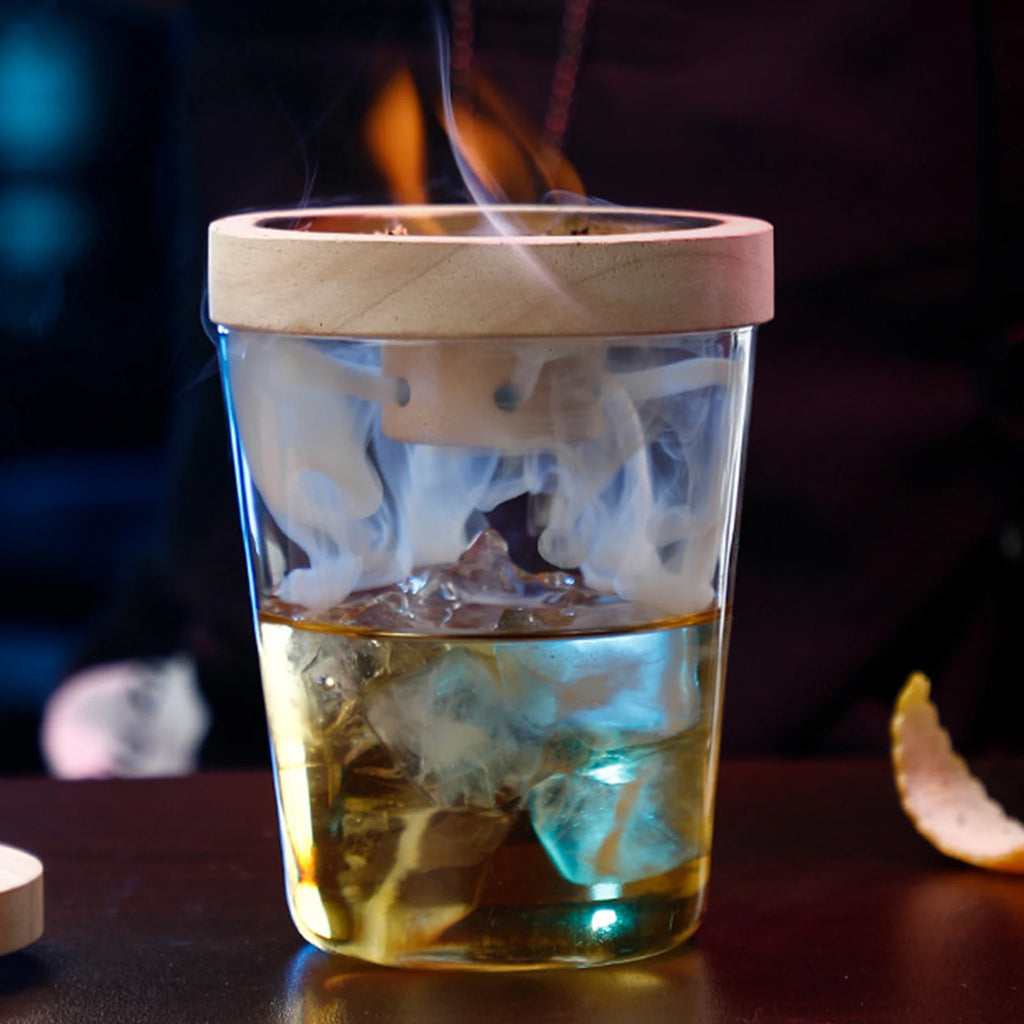Glass Top Smoker Cocktail Smoker Kit With 4PCS Wood Chips Bartender Accessories For Whiskey Drinks Smoking Gift Kit for Men