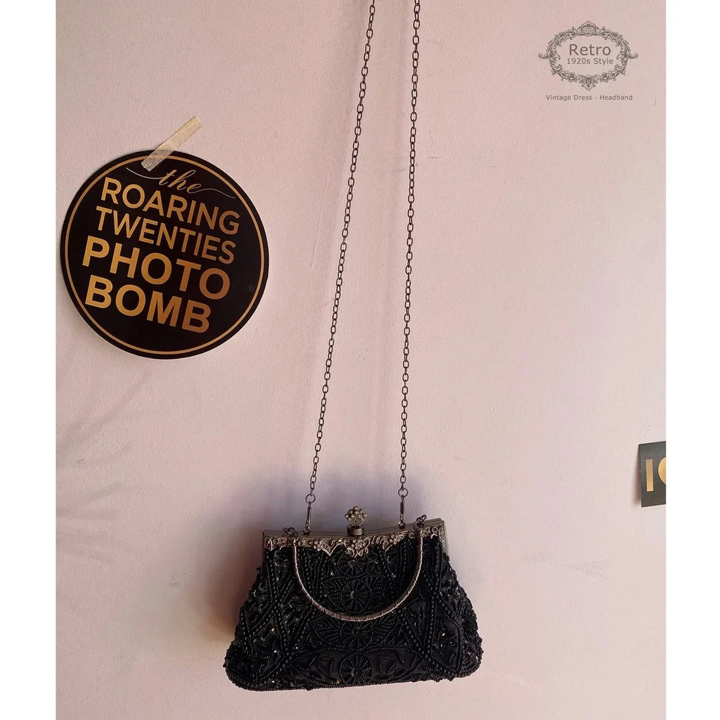 Lost in Vintage Clutch Handbag Beaded and Sequin Kiss-lock Closurer Shoulder Bag Crossbody Detachable ChainProm Evening Party