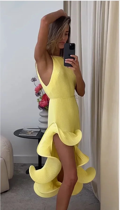 Women Romantic Yellow Halter Maxi Dress Ribbed Knit Ruffled High-slit Slim-fit Vestido 2026 Lady New Spring Trendy Fashion Robes