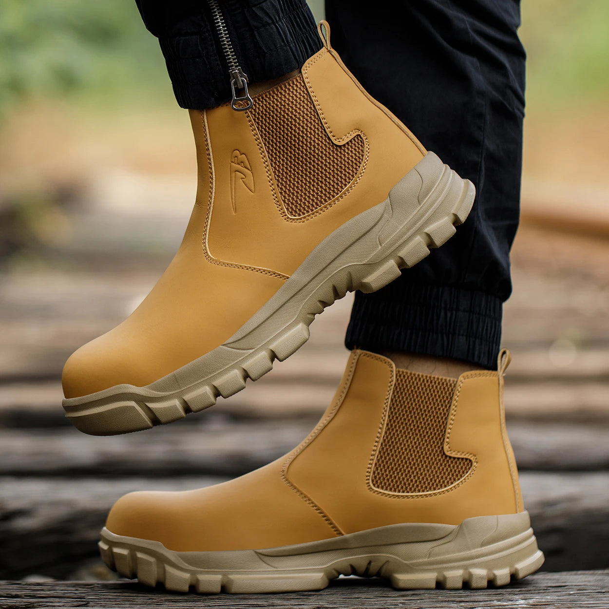 Waterproof Men's Safety Work Boots Steel Toe Shoes Anti Impact And Anti-Puncture Outdoor Adventure Hiking Tactical Boots