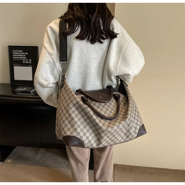 2025 Hot Selling Large Capacity Short Distance Luggage Bgs for Lightweight Yoga Bag Fitness Bags High-end Portable Travel Bags