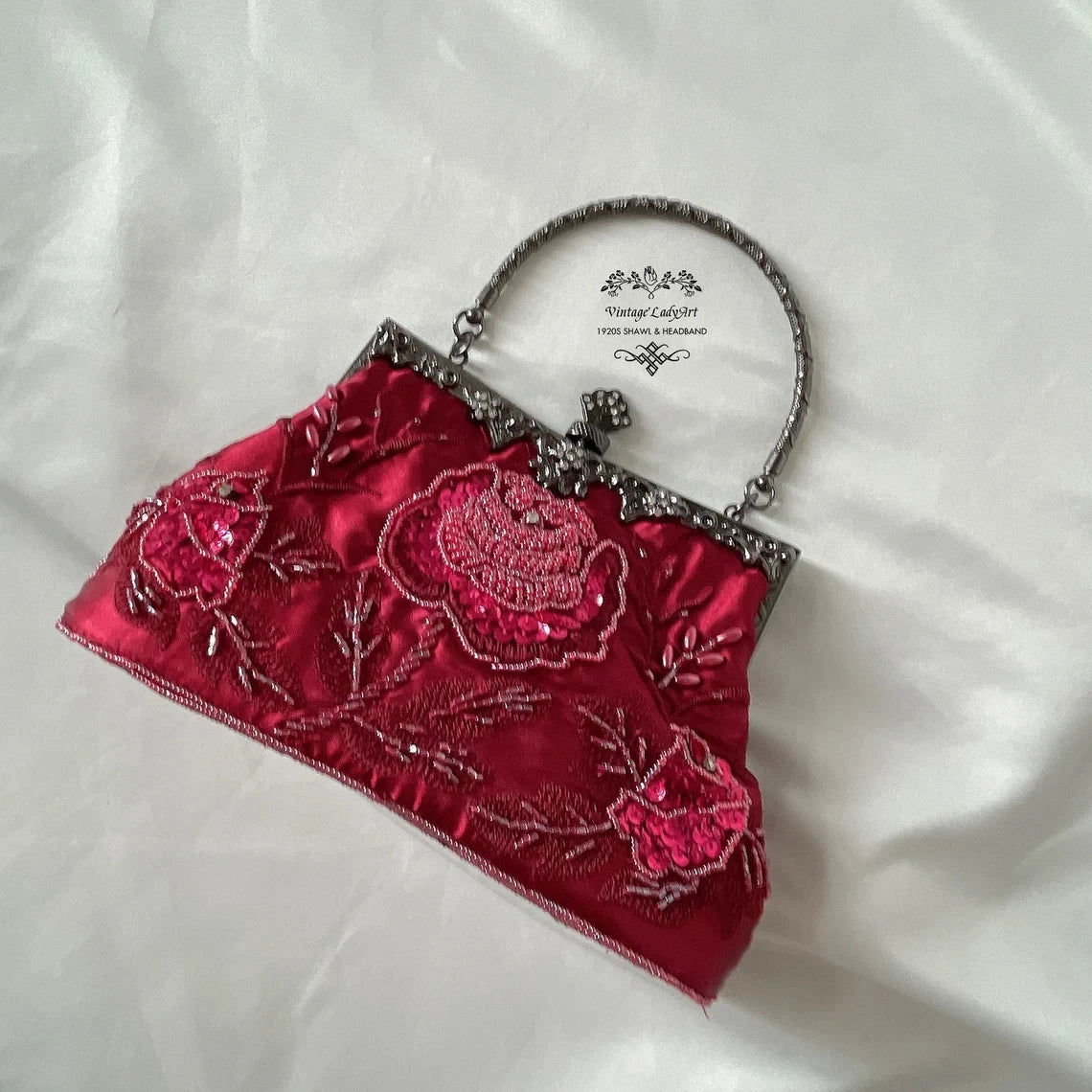 Lost in Vintage Evening  Handbag Flower Beaded Sequin Clutch Purse with the 2 Detachable Removalbe Shoulder Chain Formal Party