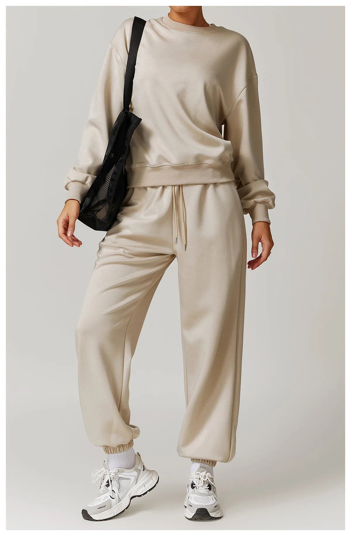 Women’s Classic Crewneck Sweatshirt – Loose Fit Pullover