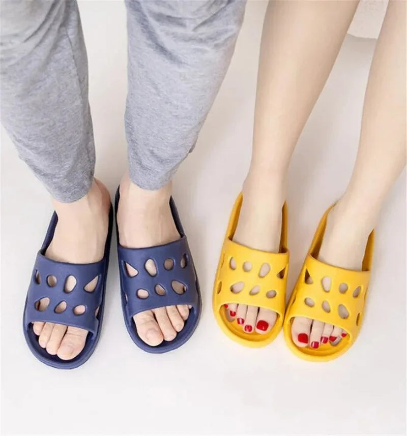 Summer Leaky Slippers Bathroom Bathing Confortable Men Women Couple Home Indoor Non-slip EVA Sandals Slippers Beach Slippers
