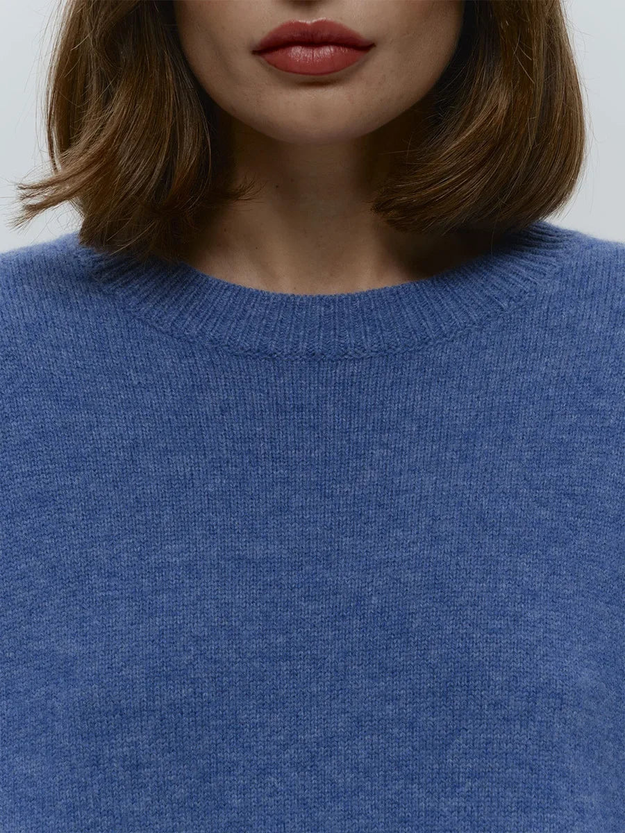 Blubelle Women’s Oversized Knit Sweater – Thick Warm O-Neck Pullover, Solid Color Casual Jumper (Autumn/Winter)