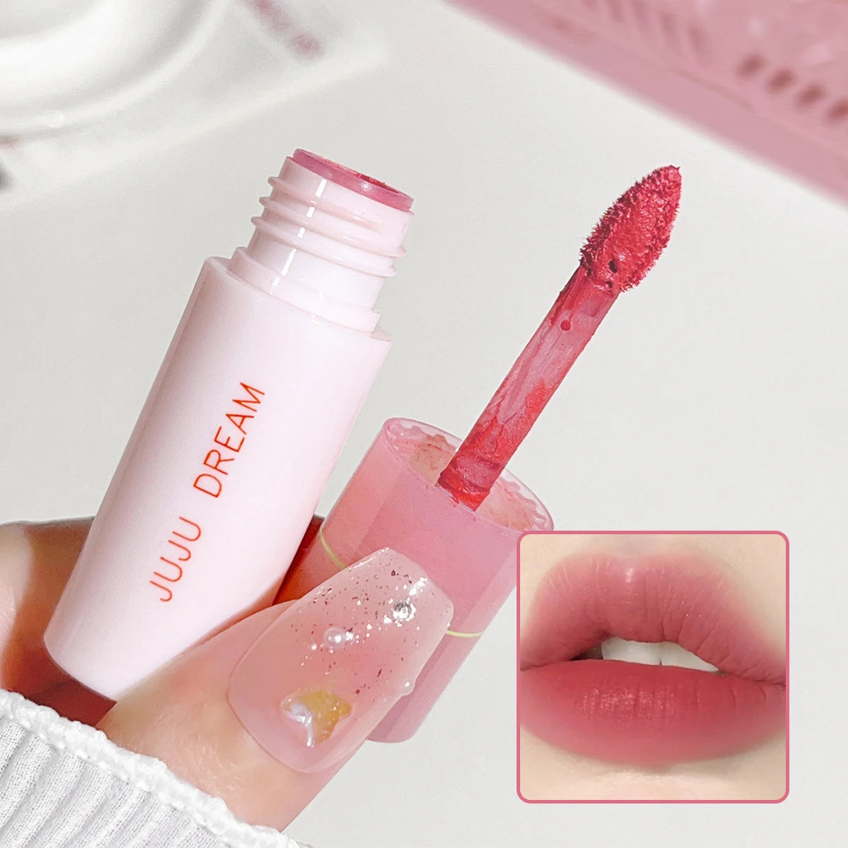 JUJU DREAM 6 Color Matte Lip Glaze - Long-lasting, colourless, non-stick cup velvet, student-friendly, brightening nude lipstick