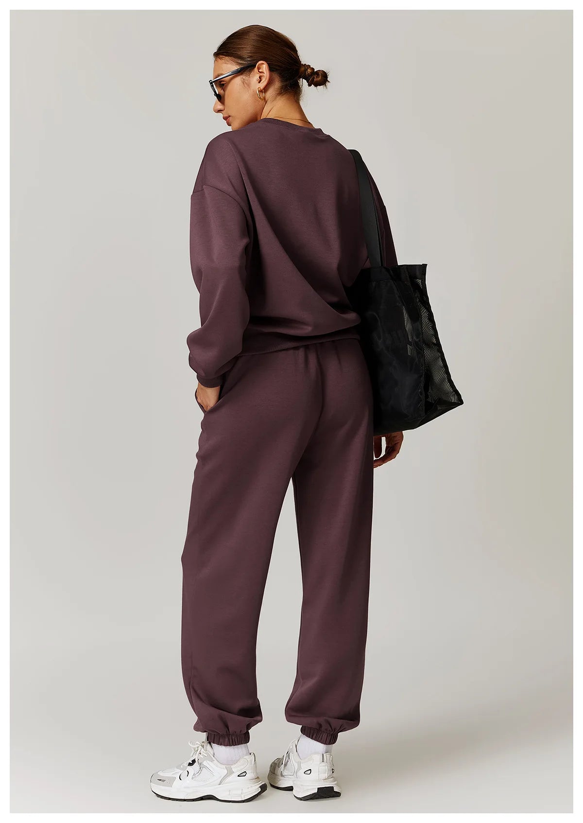 Women’s Classic Crewneck Sweatshirt – Loose Fit Pullover