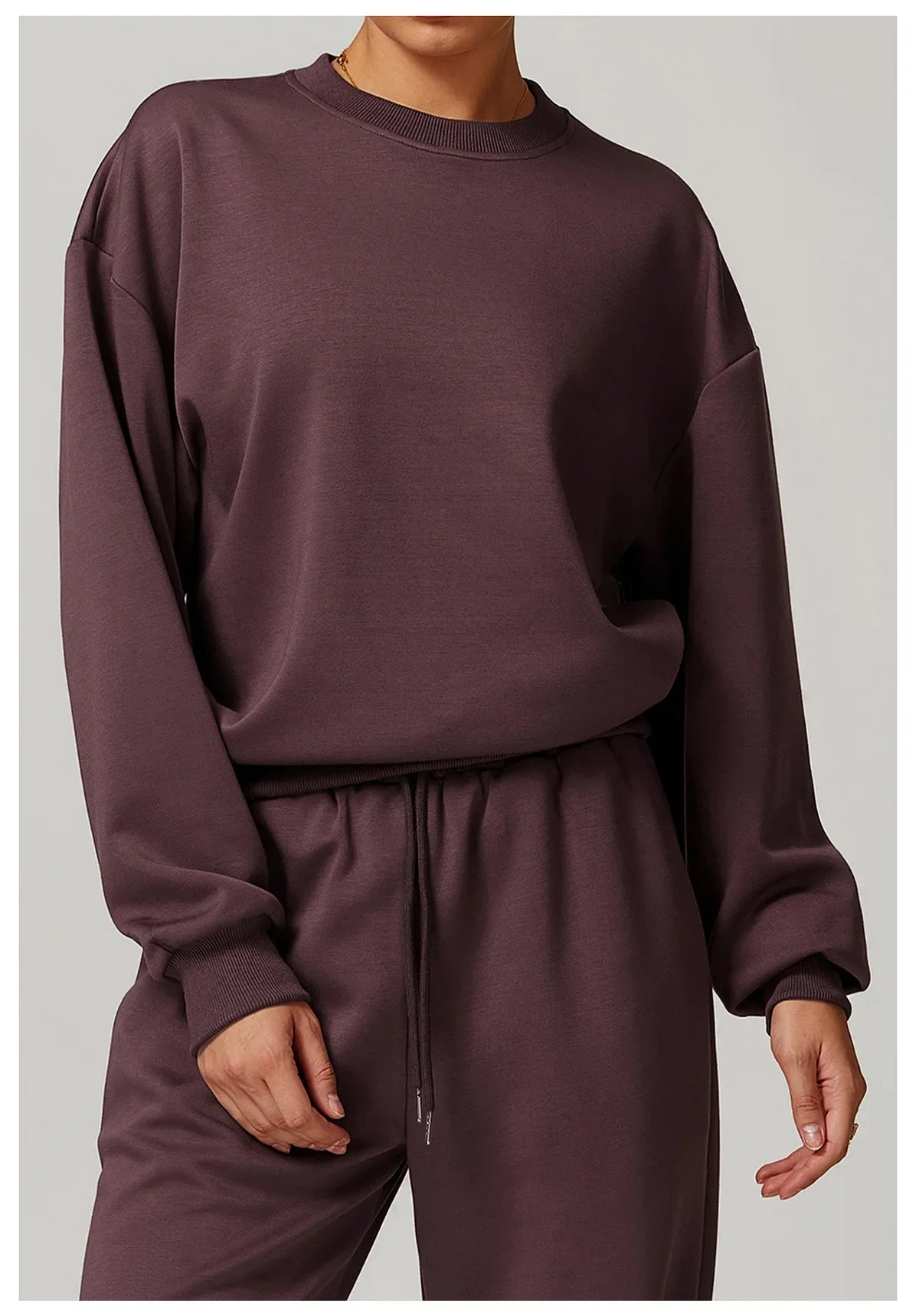 Women’s Classic Crewneck Sweatshirt – Loose Fit Pullover