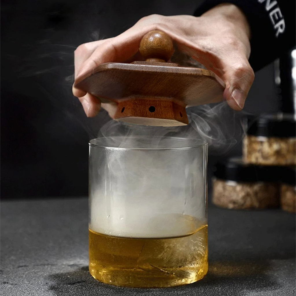 Glass Top Smoker Cocktail Smoker Kit With 4PCS Wood Chips Bartender Accessories For Whiskey Drinks Smoking Gift Kit for Men