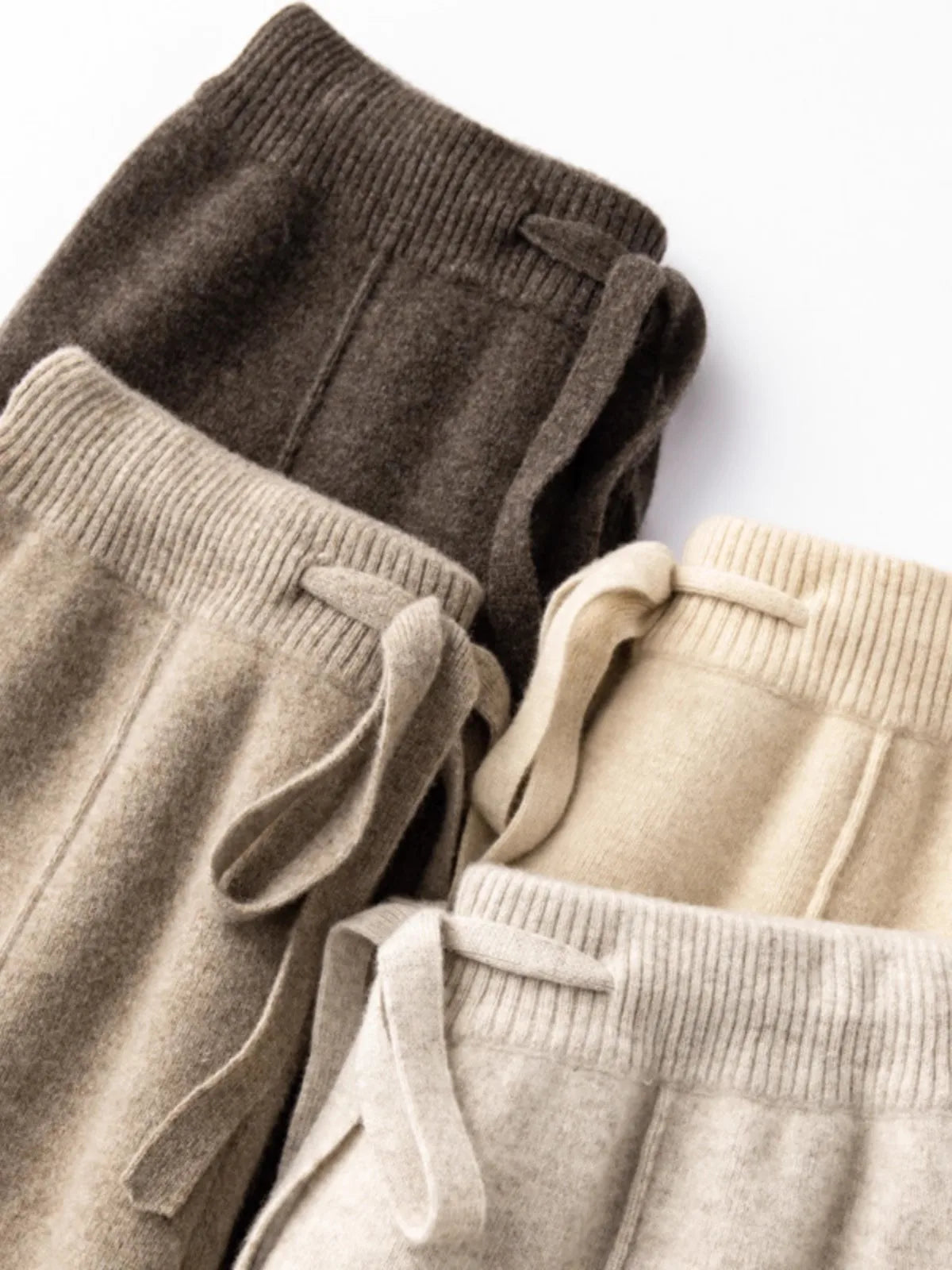 Women’s High-Waist Belted Knit Pants – Solid Color, Center-Crease Wide-Leg (Autumn/Winter 2026)