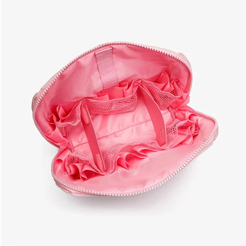 Geometric Makeup Organizer Bag – Large-Capacity Zipper Travel Case