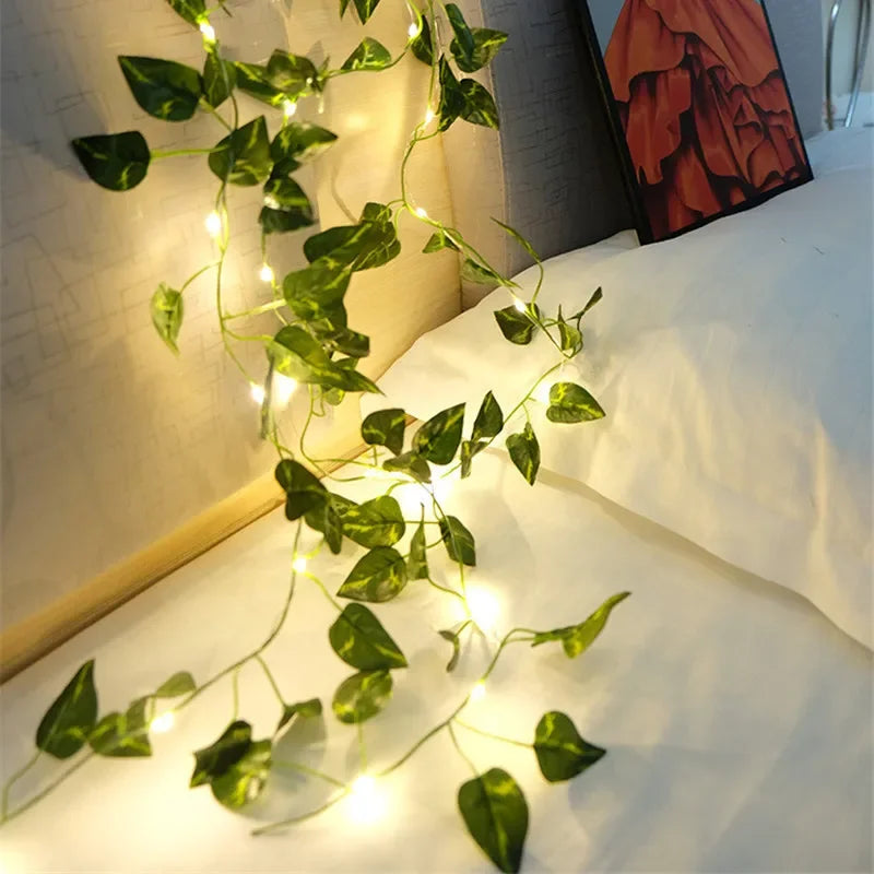 Green Leaf Fairy Vine String Lights (Battery Powered, LED)