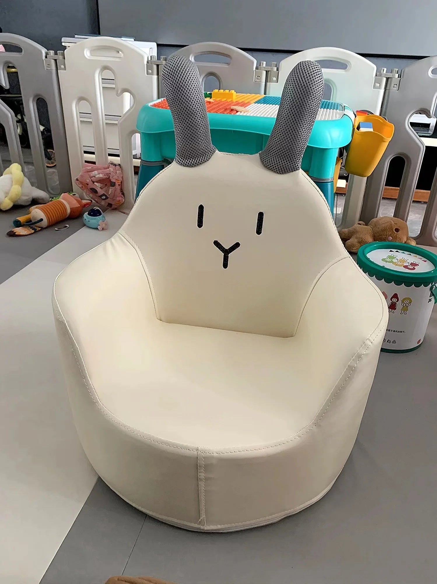 Children's Mini Cartoon Sofa Baby Cute Rabbit Bear Seat Removable Washable Boy Girl 1-6 Years Small Confortable Sofa for Reading