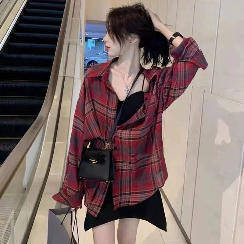2024 New Red Black Checkered Long Sleeve Sunscreen Shirt for Women's Spring and Autumn, Loose and Lightweight Shirt Top Outer