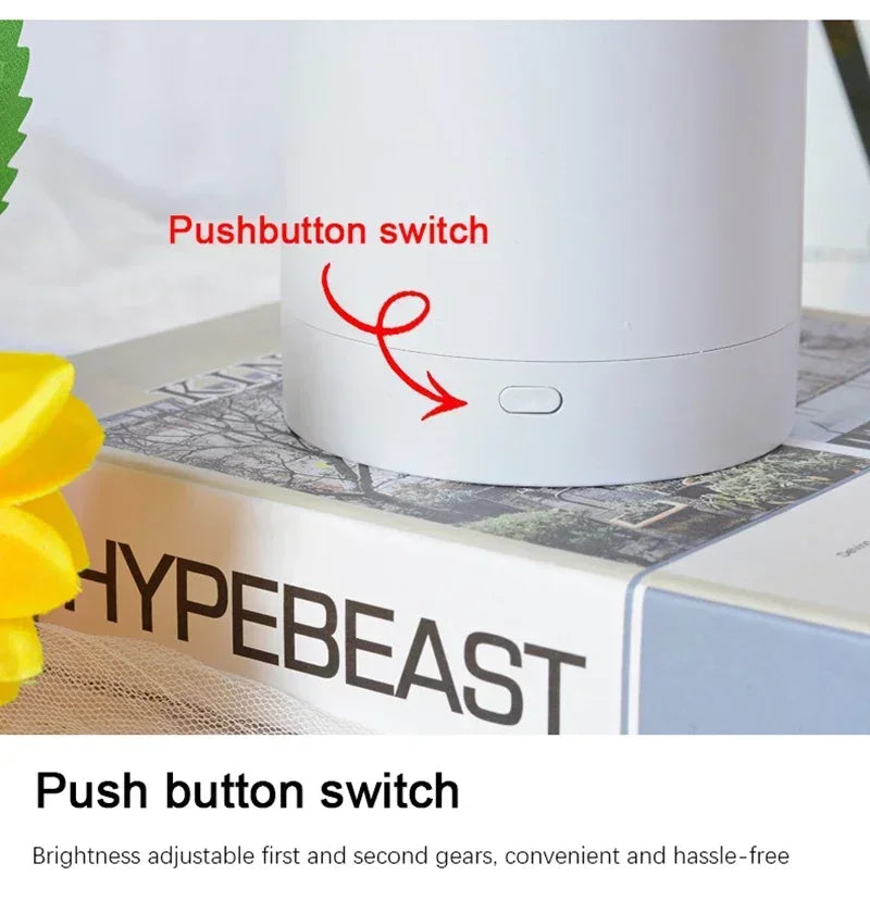 Sunflower LED Night Light — USB Rechargeable Warm Light Decorative Lamp for Bedroom & Holiday Décor