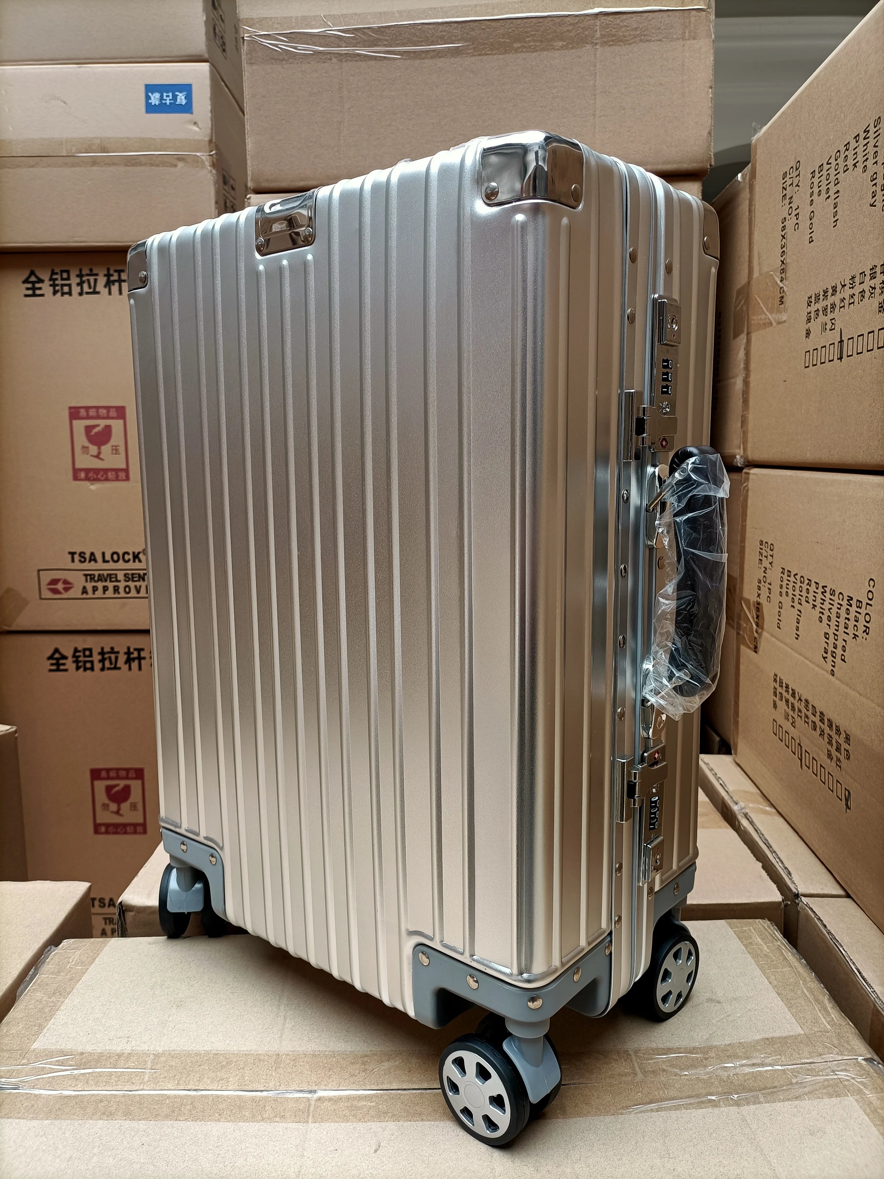 All Aluminum-magnesium Alloy Travel Suitcase High Quality Rolling Luggage 20/24/26/29'' Retro Trolley Case Bag Carry-On Boarding