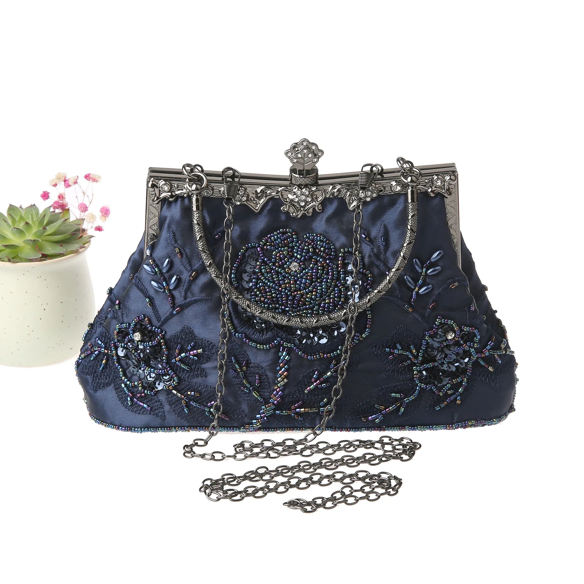 Bead Embroidery Women Evening Bag Diamonds Shell Lady Small Day Clutches Party Dinner Bag Wedding Bridal Pearl Handbags Purse