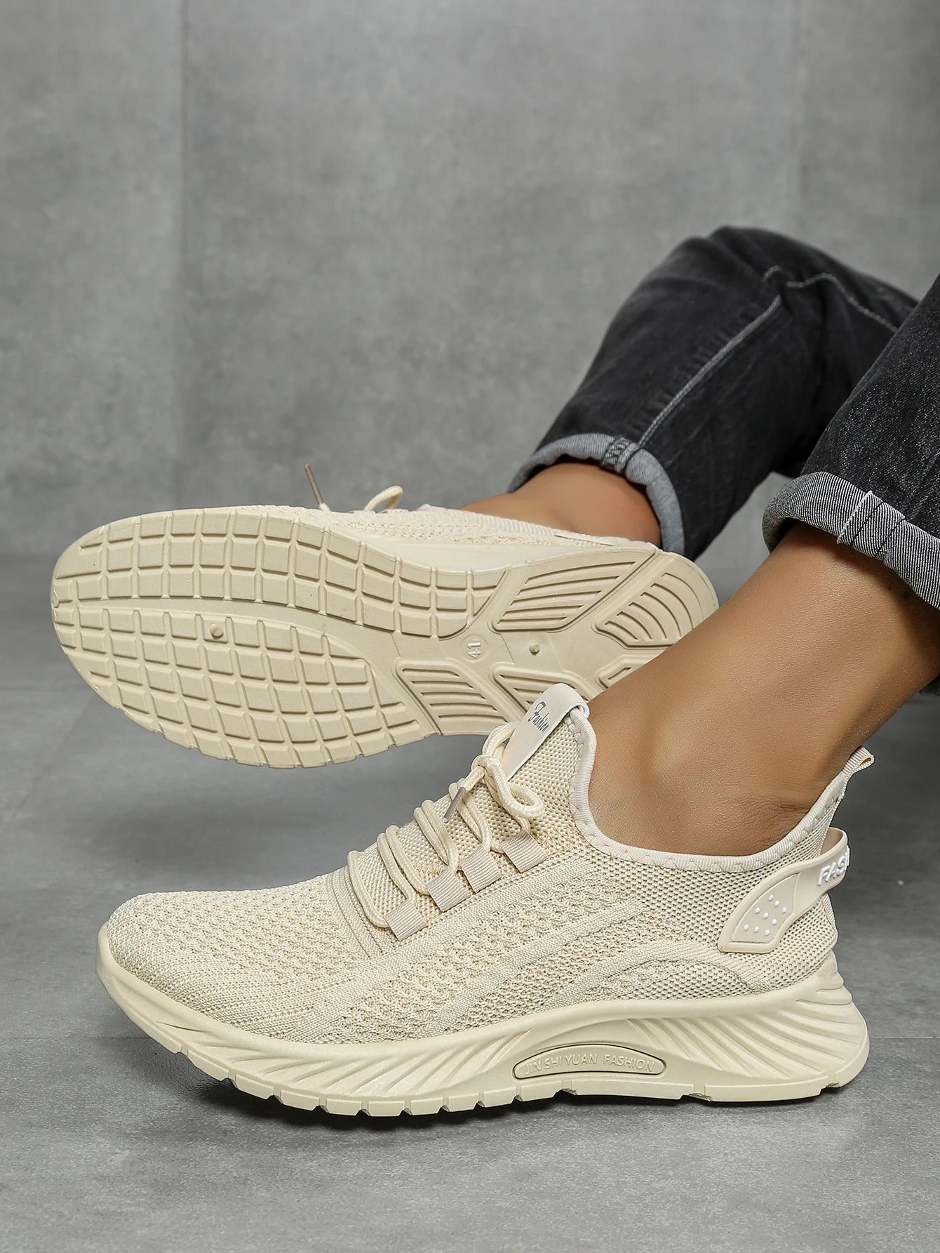 Women’s Casual Fly-Weaving Sneakers (SA1806) — Lightweight, Breathable Lace-Up | Fall 2025 Trend