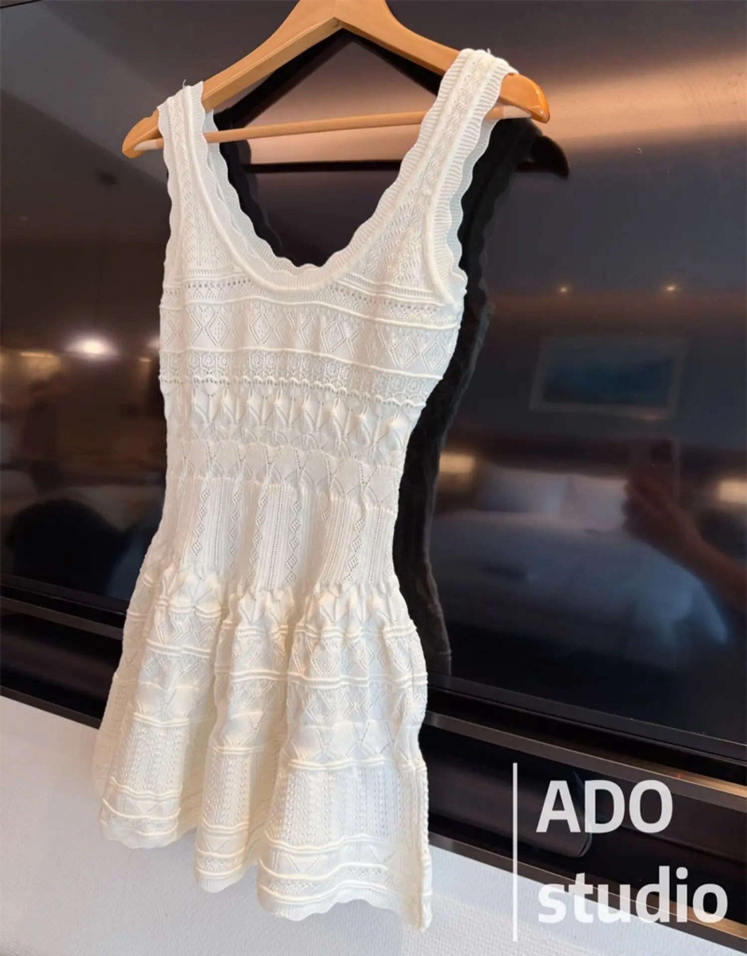 Korobov Solid Color Sweet A-line Dresses Ruffled Knitted Vest Dress for Women Summer French Style Hollow Short Skirt