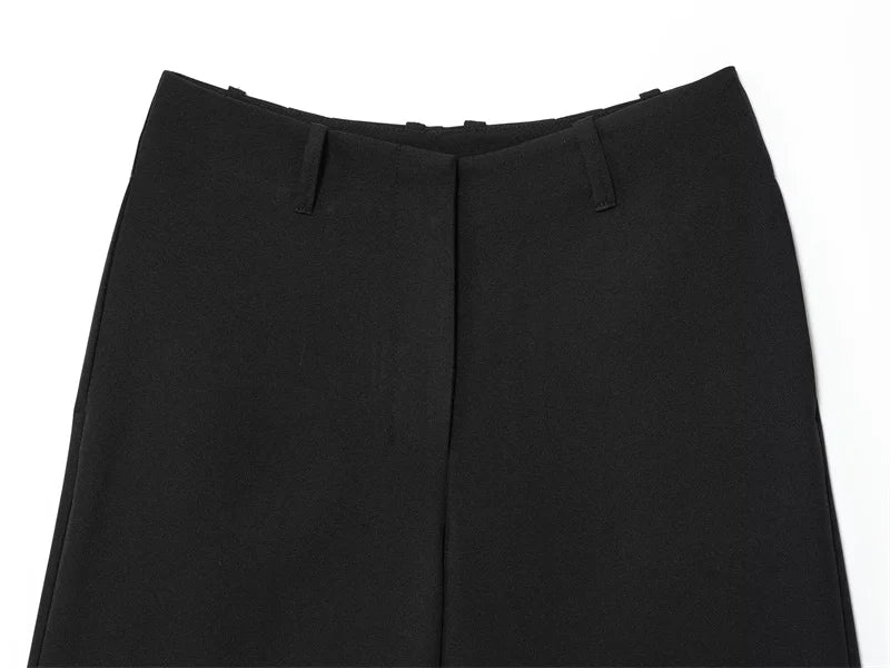 Women's Shorts New Summer 2025 Black Cropped Simple Shorts Casual and Fashionable Capable Commuter Personality Versatile