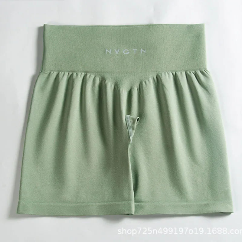 Dozw Seamless Soft Shorts — High-Waist Yoga & Fitness Wear for Women