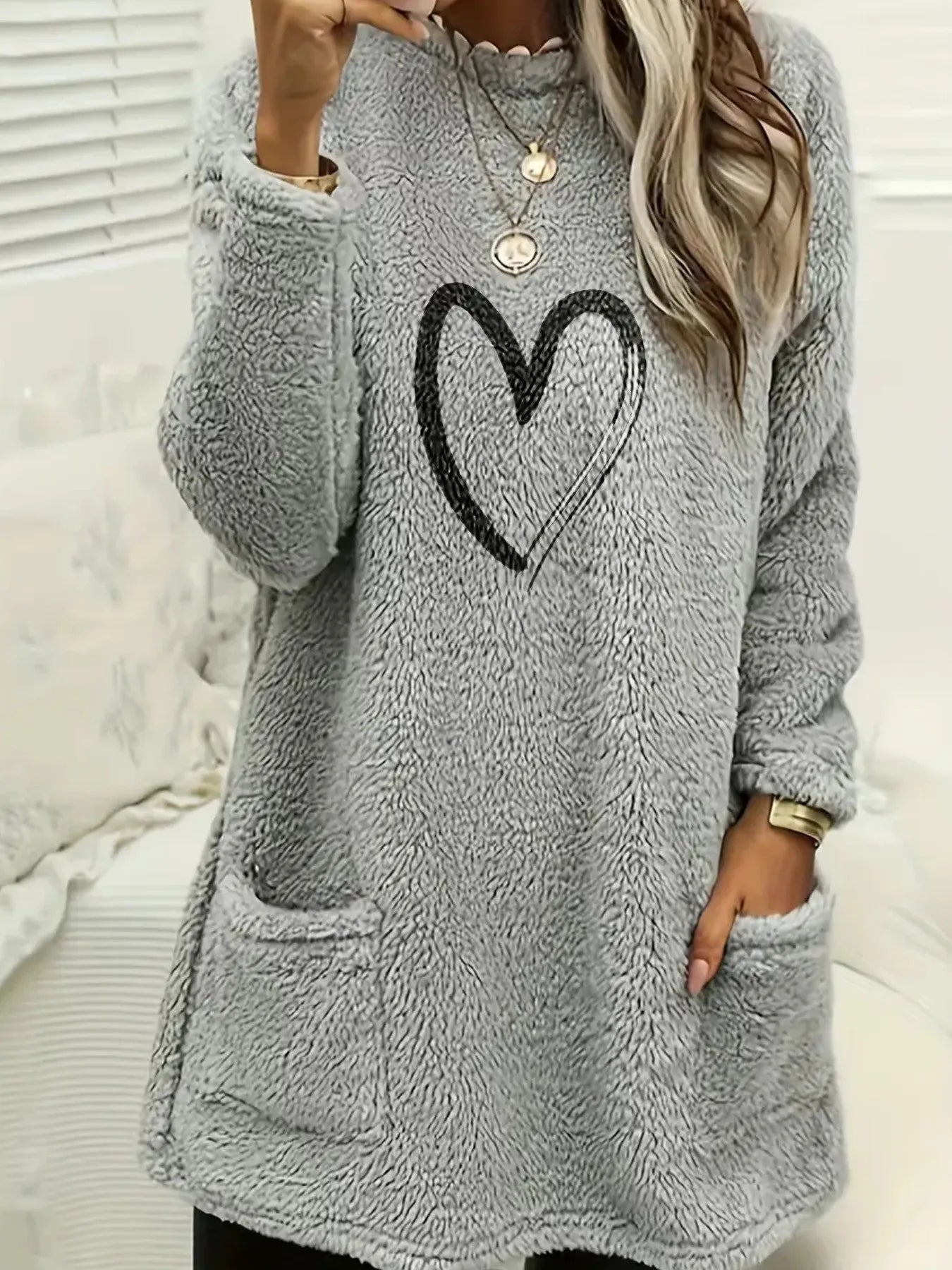 Plus-size European and American cross-border  autumn and winter new casual print pocket plush sweatshirt