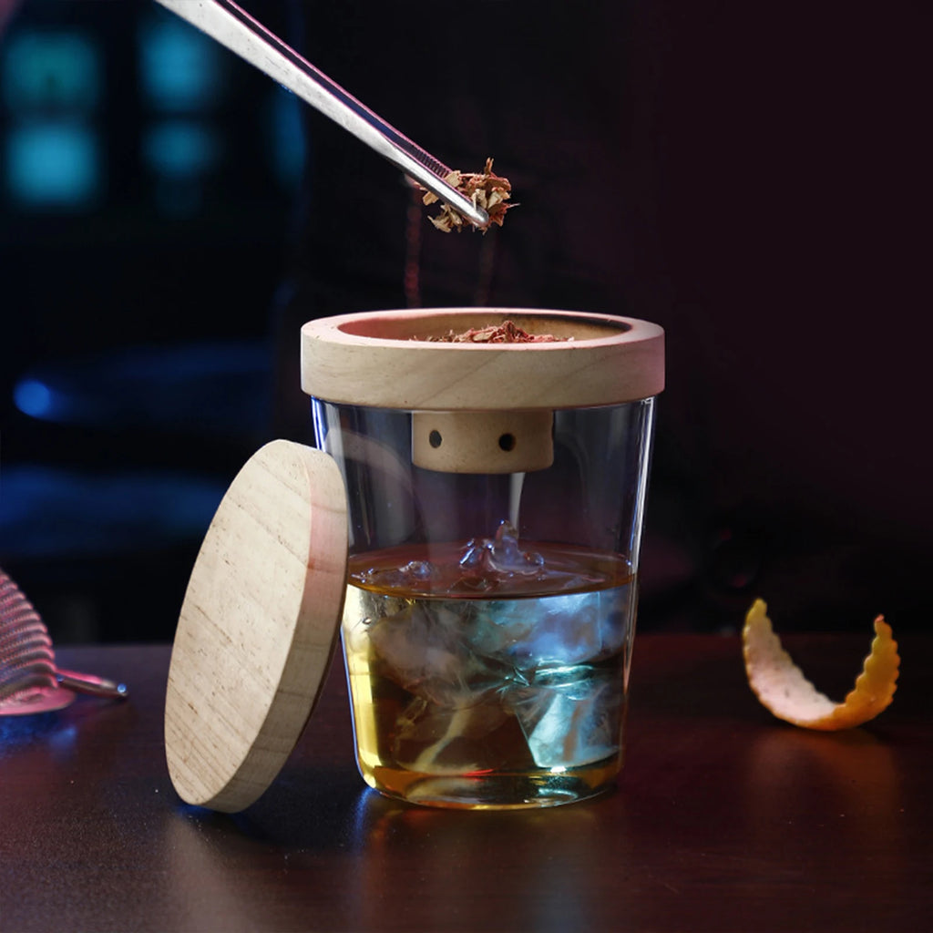 Glass Top Smoker Cocktail Smoker Kit With 4PCS Wood Chips Bartender Accessories For Whiskey Drinks Smoking Gift Kit for Men