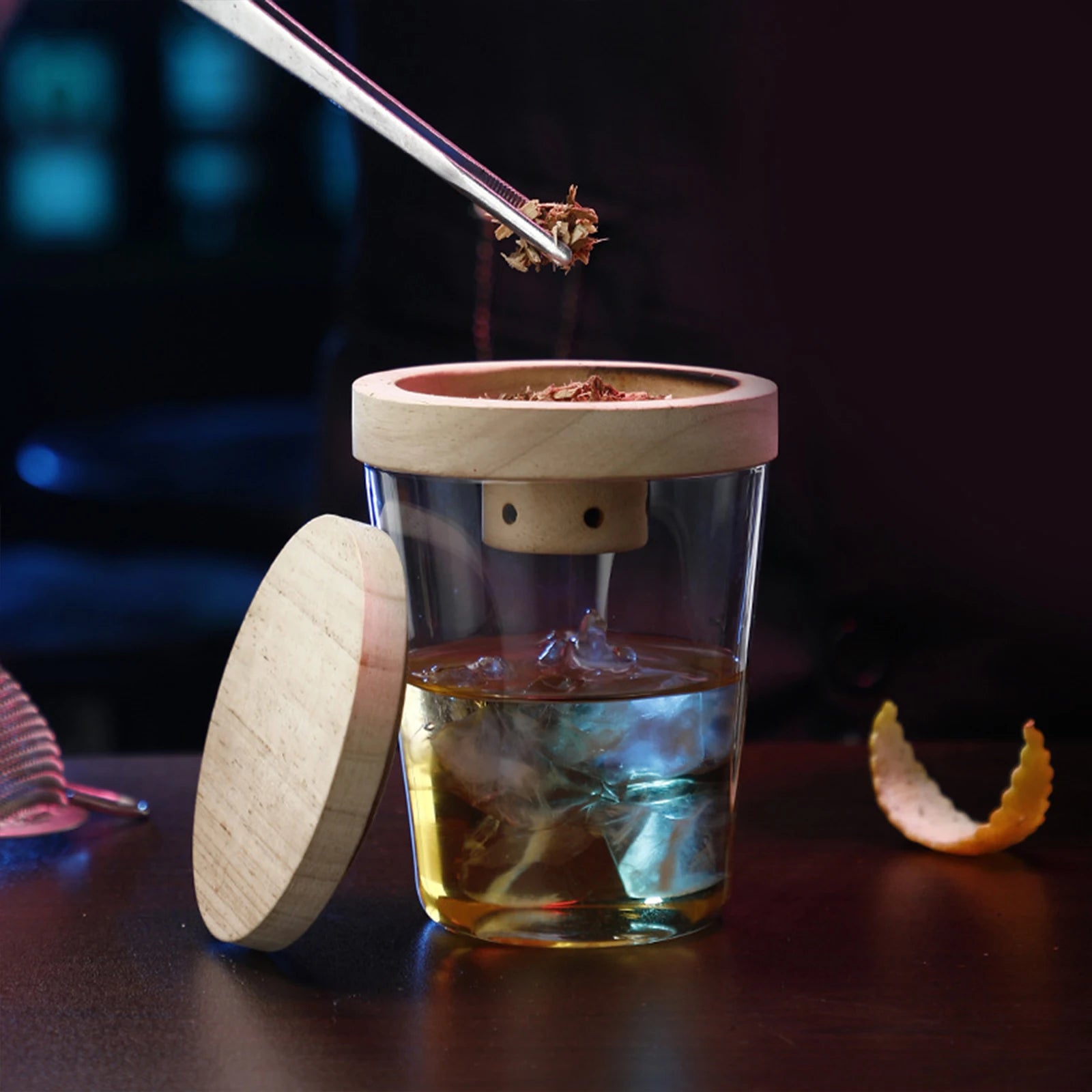 Glass Top Smoker Cocktail Smoker Kit With 4PCS Wood Chips Bartender Accessories For Whiskey Drinks Smoking Gift Kit for Men