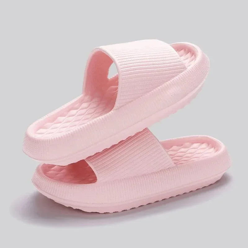 4cm Super Soft EVA Sole Non-slip Soft Cloud Slippers Women Comfy Eva Thick Platform Slides Woman Couple Bathroom Home Flip Flops