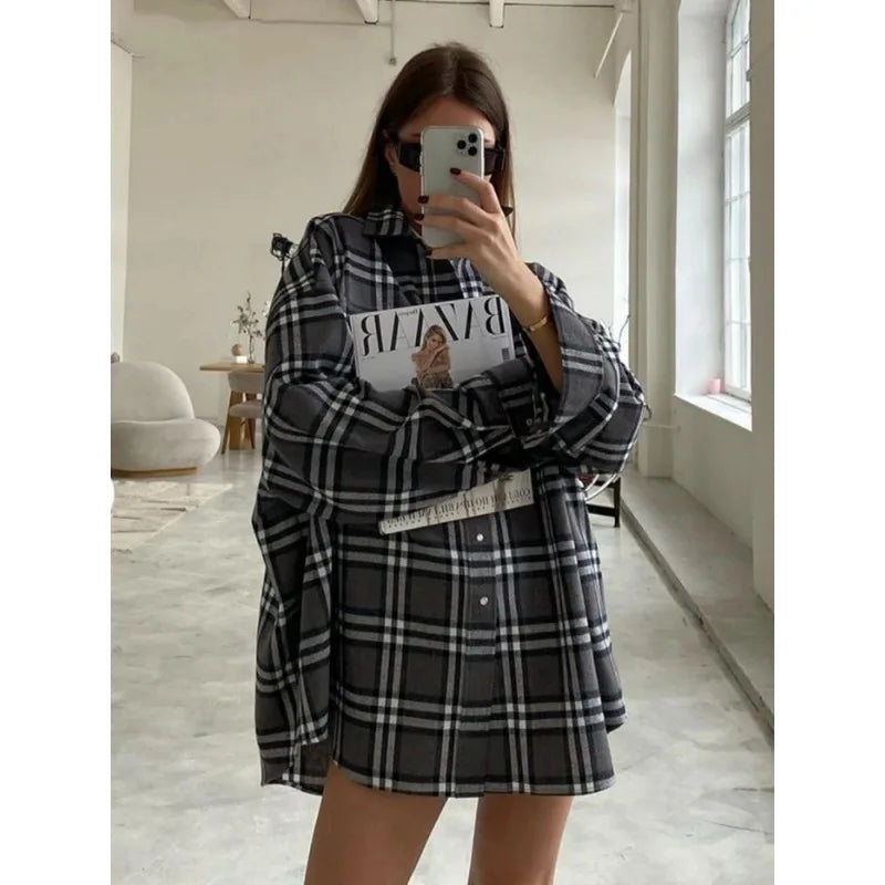 Fashion Baggy Plaid Women'S Blouse Elegant Lapel Long Sleeve Shirts And Blouses Vintage Pocket Lace-Up Top Female 2025