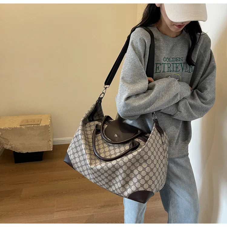 2025 Hot Selling Large Capacity Short Distance Luggage Bgs for Lightweight Yoga Bag Fitness Bags High-end Portable Travel Bags