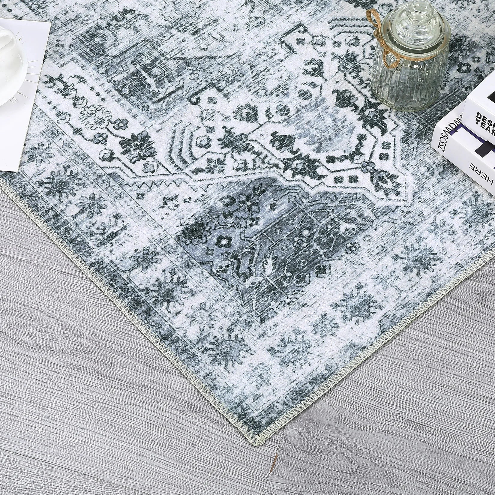 Washable Vintage Area Rug 8×10 – Neutral Distressed Farmhouse
