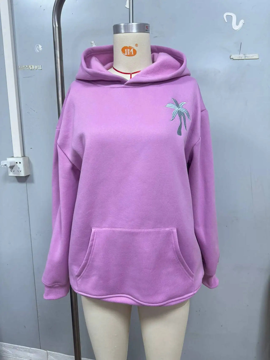 Women’s Embroidered Fleece Hoodie – Oversized Thick Winter Sweatshirt