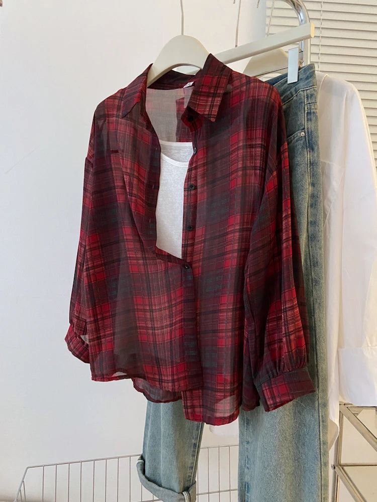 2024 New Red Black Checkered Long Sleeve Sunscreen Shirt for Women's Spring and Autumn, Loose and Lightweight Shirt Top Outer