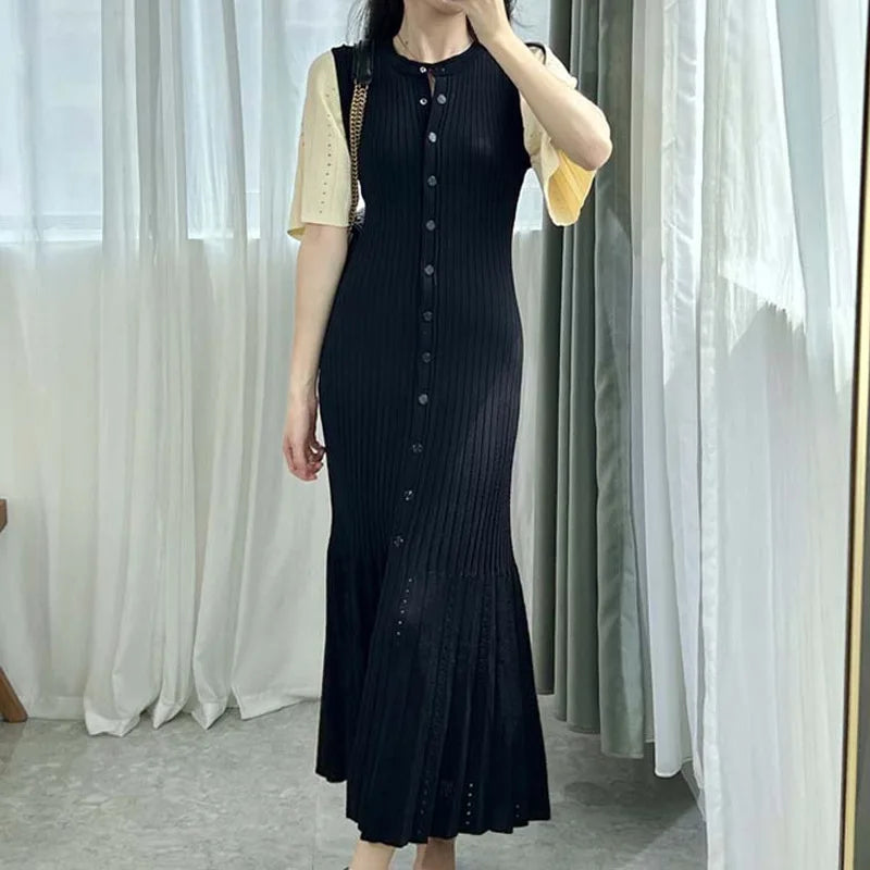 Summer-style fashionable openwork French slimming A-line short-sleeved knitted dress, fishtail long dress for women