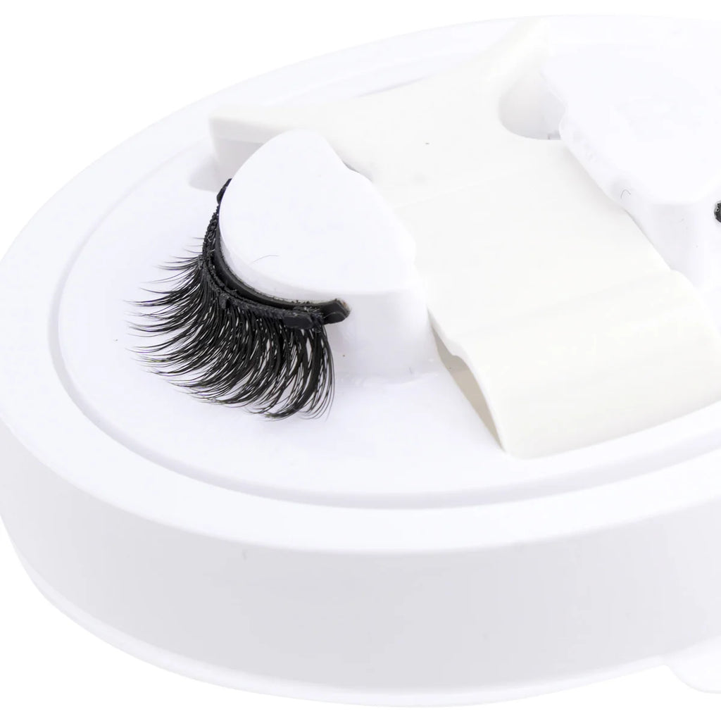 SHIDISHANGPIN 3D Magnetic False Eyelashes — Reusable, Glue-Free, Natural Long & Fluffy Look (1 Pair + Curler)