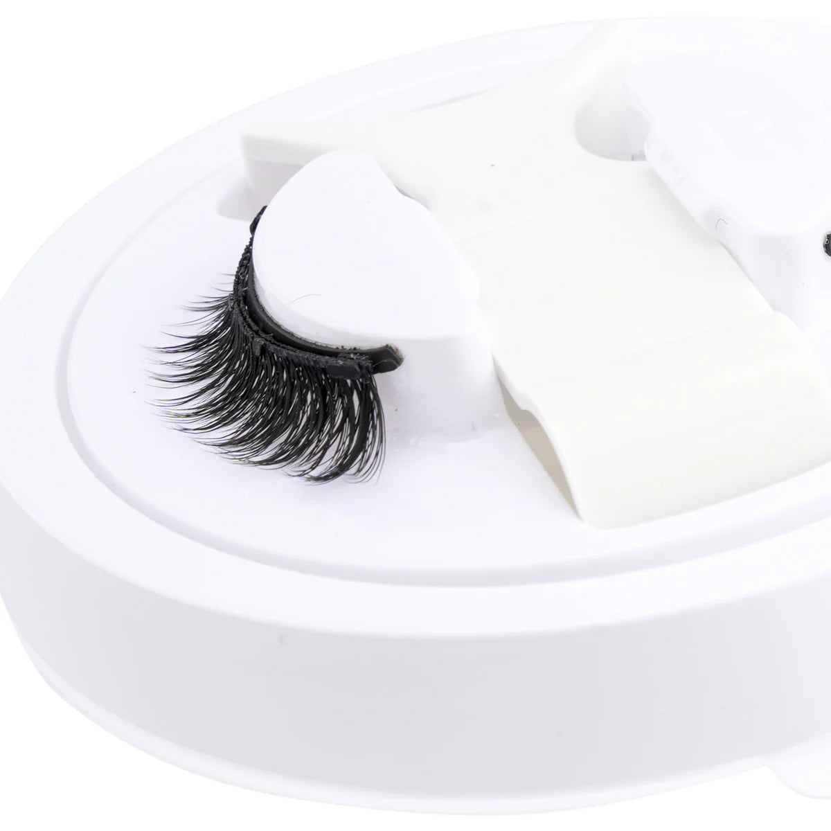 SHIDISHANGPIN 3D Magnetic False Eyelashes — Reusable, Glue-Free, Natural Long & Fluffy Look (1 Pair + Curler)