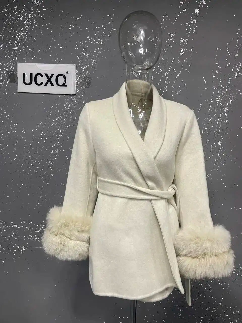 UCXQ Elegant OL Office Lady Overcoats Fur Patchwork Long Sleeve Woolen Coat Beautiful Women's Clothing Jacket Autumn 2025 Winter