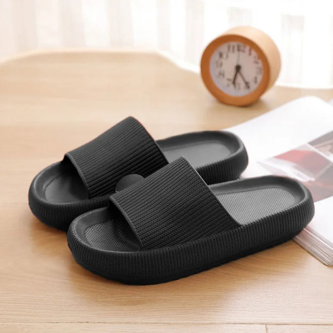 Women Thick Platform Cloud Slippers Indoor Home Eva Soft Sole Pillow Slides Sandals Woman 2025 Summer Non Slip Beach Flip Flops