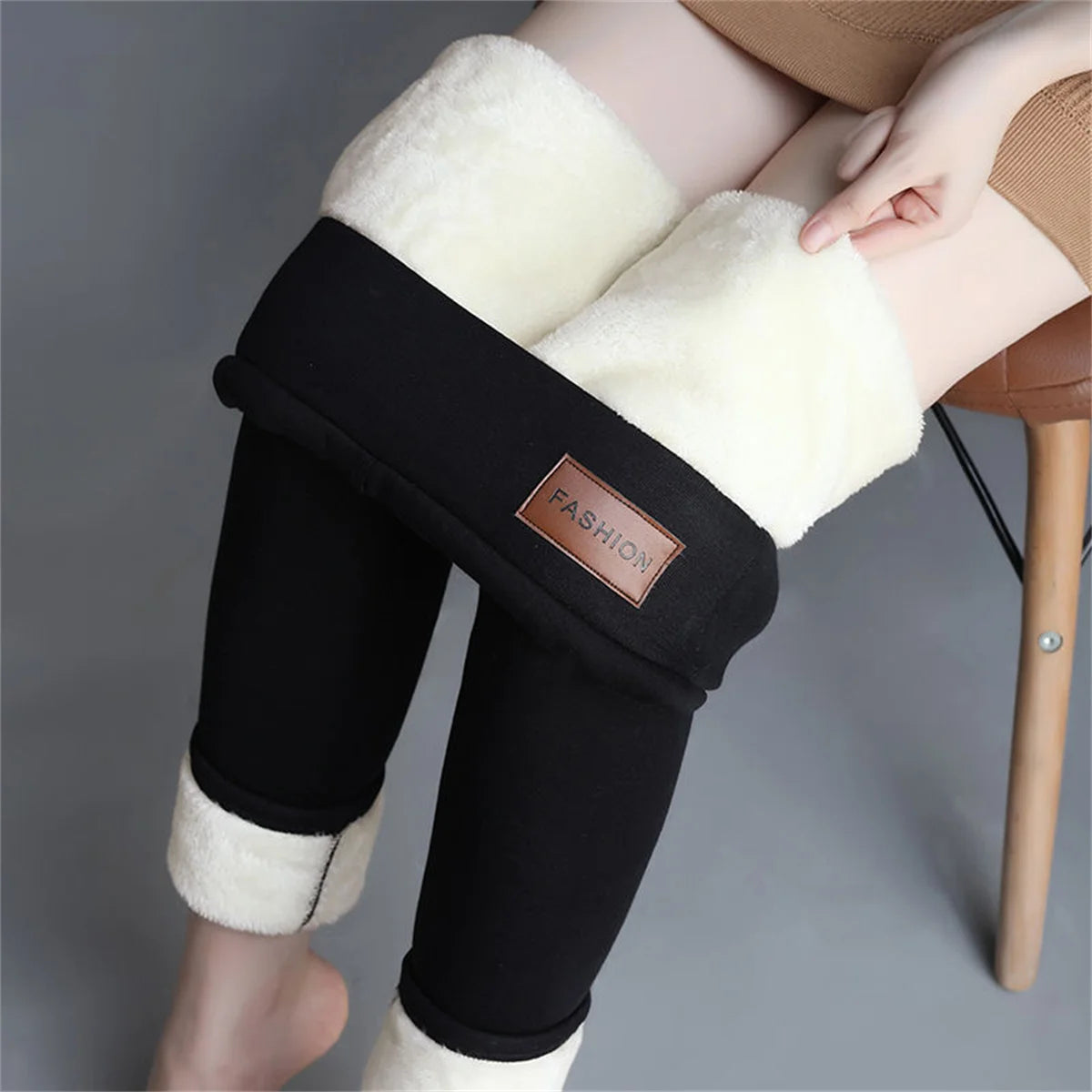 High-Waist Fleece-Lined Thermal Leggings – Warm & Butt-Lift Fit
