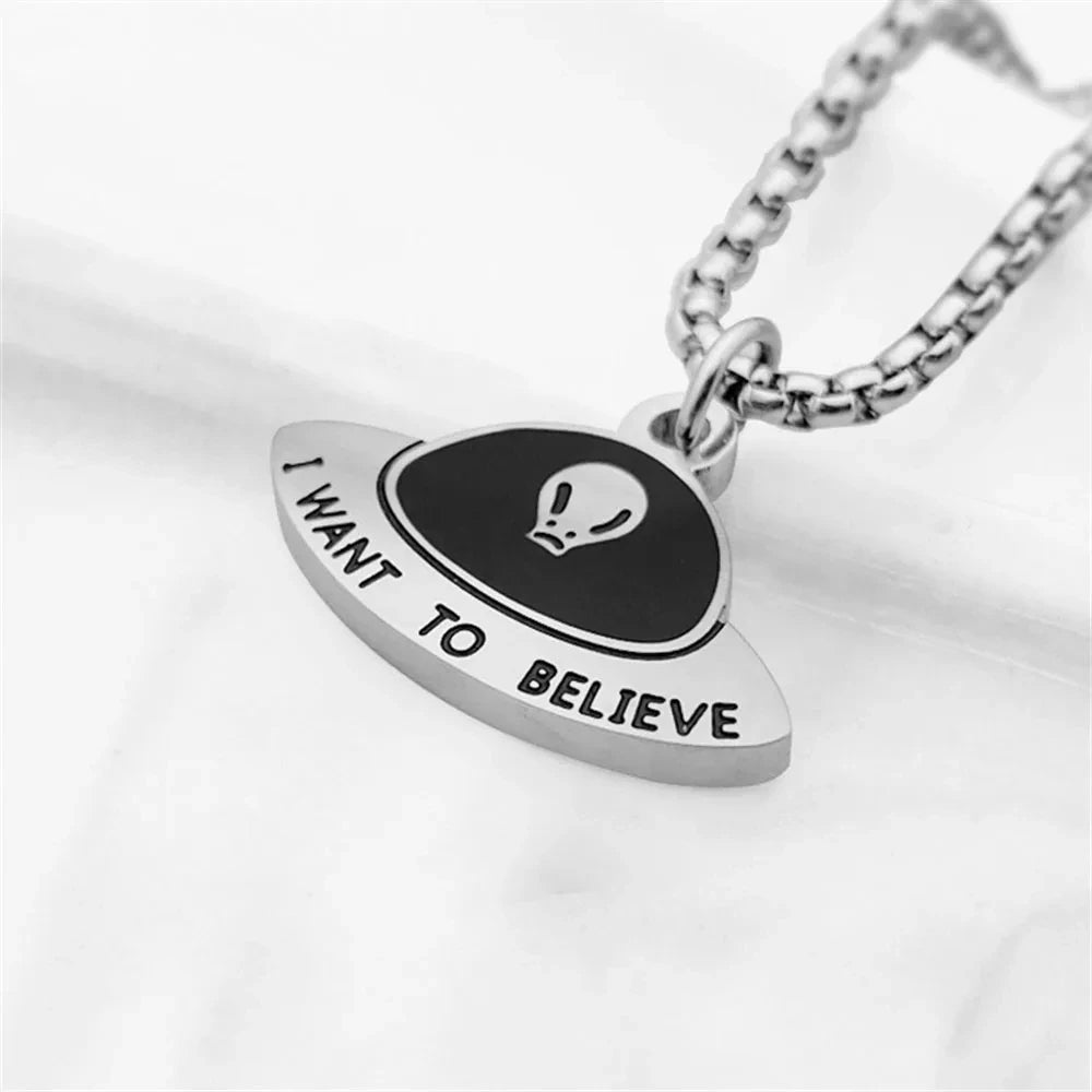 Scared Black Cat Pendant Necklace | Titanium Steel K-Pop Fashion Chain for Men & Women