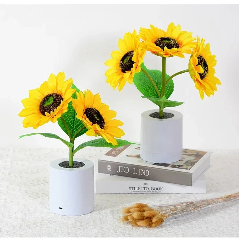 Sunflower LED Night Light — USB Rechargeable Warm Light Decorative Lamp for Bedroom & Holiday Décor