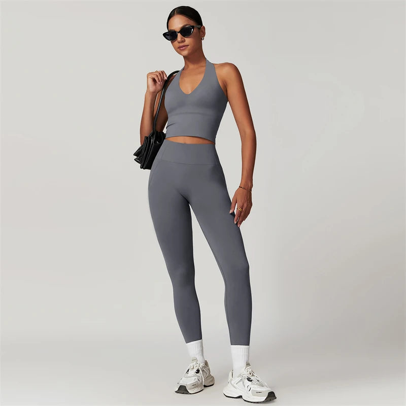 Women’s Seamless Yoga Set – Short Sleeve Crop Top & High-Waist Leggings
