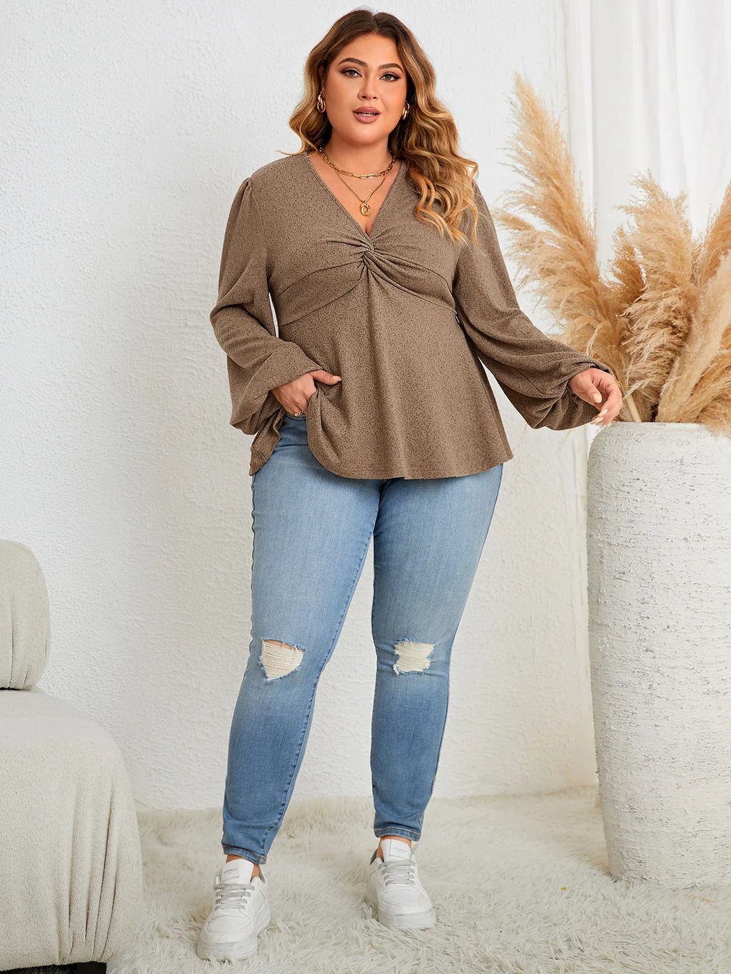 FairyShely Plus Size V-Neck Long Sleeve Top – Brown Casual Pullover for Spring & Autumn